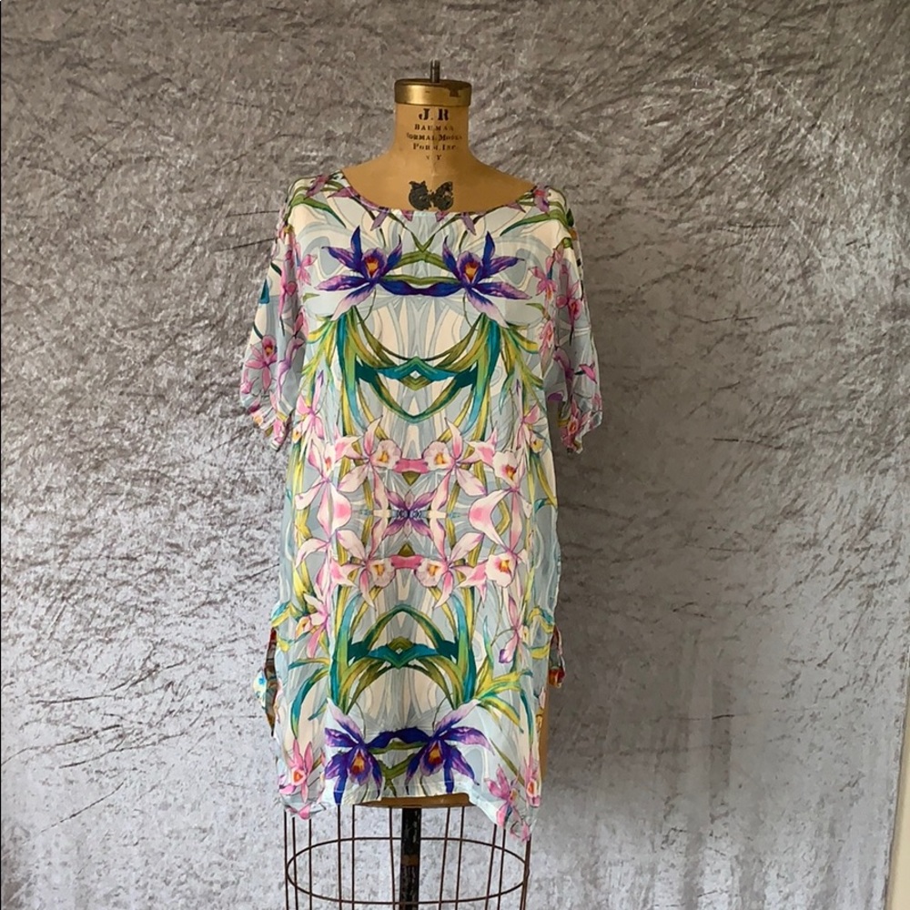 SOLD ON EBAY Johnny Was size Small silk blouse